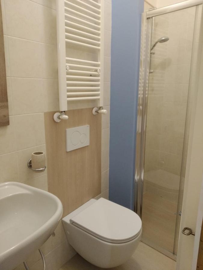 Apulia 35 Bed & Breakfast Bari Bagian luar foto