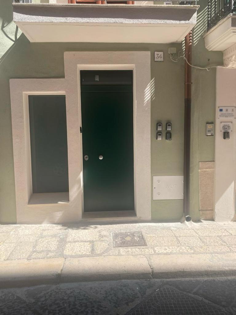 Apulia 35 Bed & Breakfast Bari Bagian luar foto
