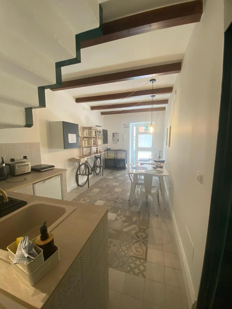 Apulia 35 Bed & Breakfast Bari Bagian luar foto